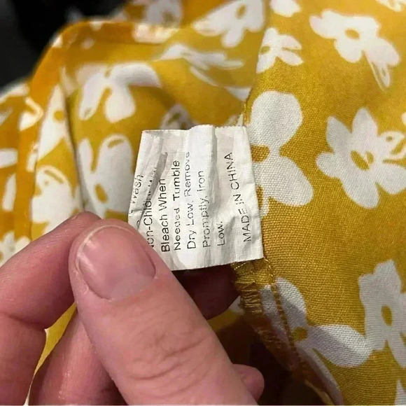 SHEIN floral maternity blouse size medium - Picture 6 of 6